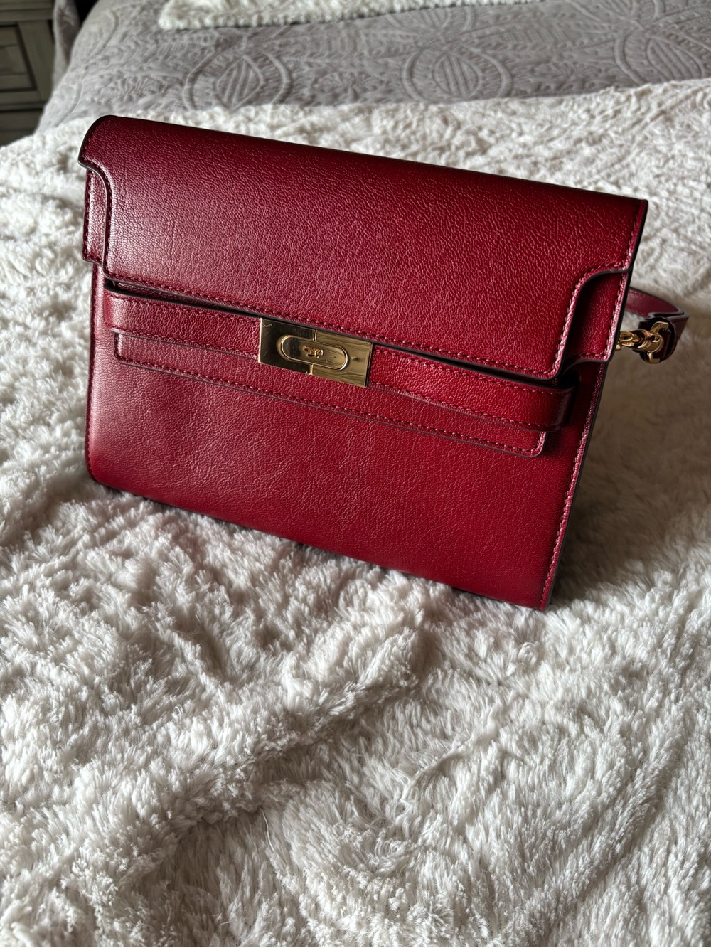 Tory Burch Lee Radziwill Shoulder Bag in Red/Silver